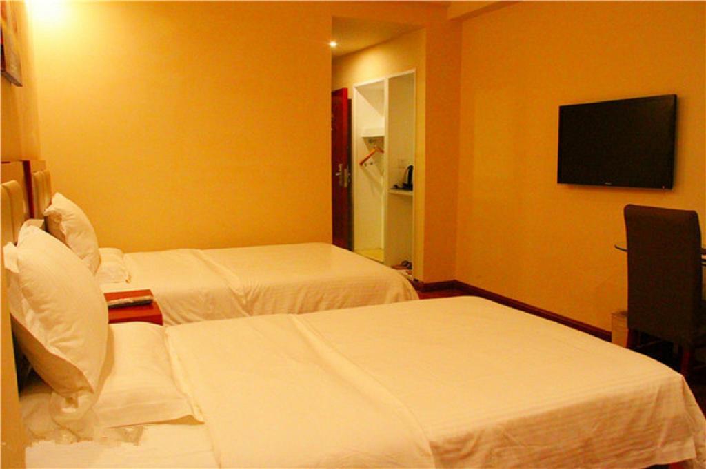 Greentree Inn Sanya He Ping Street Hotel Esterno foto