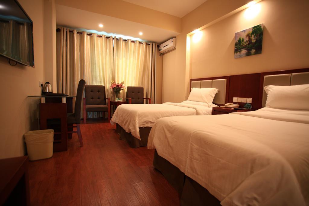 Greentree Inn Sanya He Ping Street Hotel Camera foto