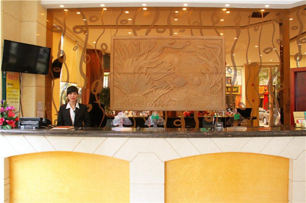 Greentree Inn Sanya He Ping Street Hotel Esterno foto
