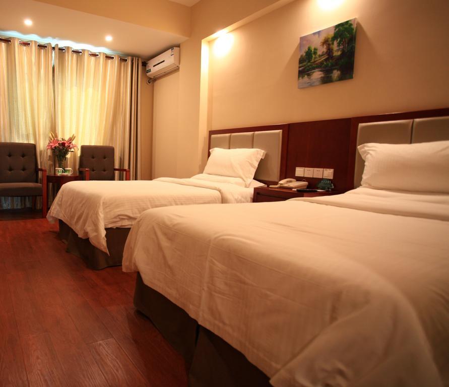 Greentree Inn Sanya He Ping Street Hotel Camera foto